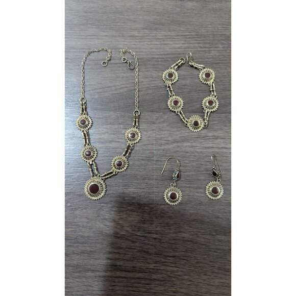 Vintage-Style Gold-Tone Necklace Bracelet & Earrings Set – Faux Garnet Cabochons - Picture 6 of 7